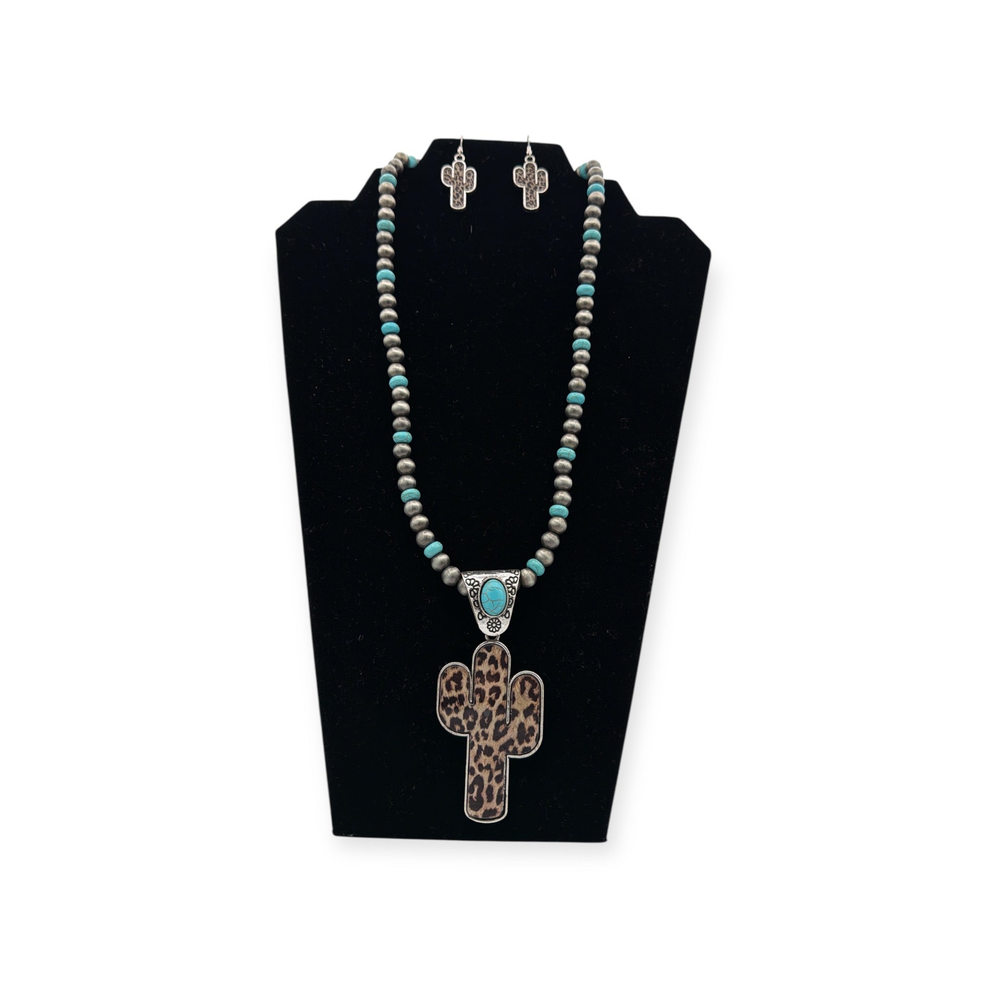 SILVER STRIKE NECKLACE AND EARRING SET CACTUS CHEETAH BEADED TURQUOISE